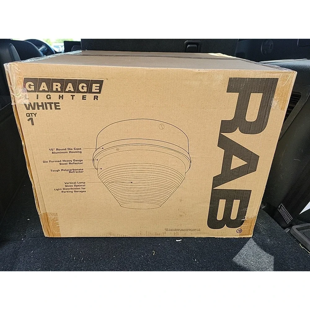 Van Garage 15 Inch Round 150W Metal Halide PSQT HPF Pulse Start Plus Lamp white